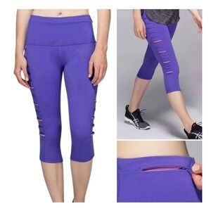 Lululemon Athletica Capri Leggings Women Size 8 Workout‎ Gym Iris Purple EUC
